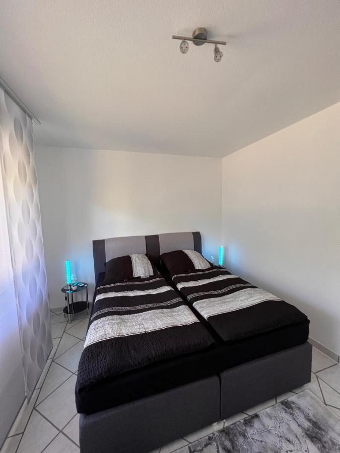 נוינקירכן Ferienwohnung Zum Schauinslandweg מראה חיצוני תמונה